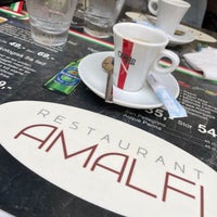 Photo prise au Restaurant Amalfi par Ronnie d. le8/28/2022