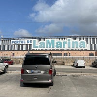 10/18/2022 tarihinde Ronnie d.ziyaretçi tarafından C.C. Portal de La Marina'de çekilen fotoğraf