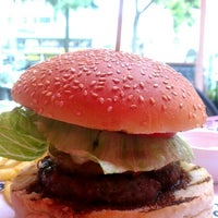8/31/2014にZafer A.がPupa Burgerで撮った写真