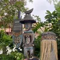 Photo taken at Walt Disney&amp;#39;s Enchanted Tiki Room by Adam Victor M. on 10/9/2022