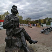 Photo taken at Monument to Maxim Gorky by Sveton on 5/4/2021