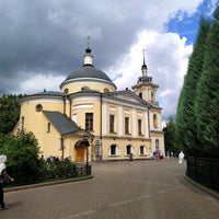 Photo taken at Покровский ставропигиальный женский монастырь by Sveton on 7/1/2021