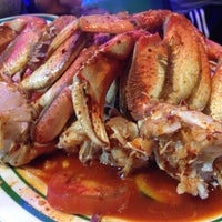 รูปภาพถ่ายที่ Alegrias Seafood Chicago โดย Mike เมื่อ 5/1/2013