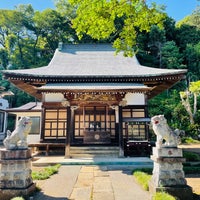 Photo taken at 東福寺 by Jun T. on 7/20/2021