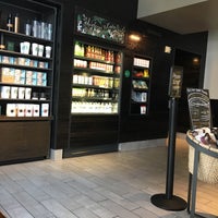 Photo taken at Starbucks by 4⃣Leonidas™ on 6/25/2019