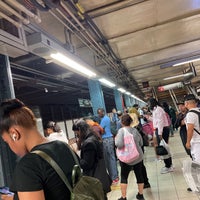 Photo taken at MTA Subway - 125th St (4/5/6) by 4⃣Leonidas™ on 6/28/2022