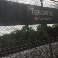 Foto tirada no(a) Takoma Metro Station por 4⃣Leonidas™ em 6/17/2019