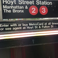 Photo taken at MTA Subway - Hoyt St (2/3) by 4⃣Leonidas™ on 6/13/2022