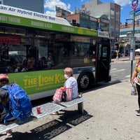 Photo taken at MTA Bus - Q20A/Q20B/Q44+SBS+ @ Main Street &amp;amp; Kissena Blvd by 4⃣Leonidas™ on 6/28/2022