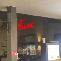 Photo taken at Chick-fil-A by Thaddeus T. on 10/20/2023