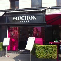 Photo taken at Fauchon – L&amp;#39;Épicerie by Pilar G. on 5/2/2013