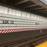 Photo taken at MTA Subway - Lexington Ave/63rd St (F/Q) by natsuwow on 6/29/2023