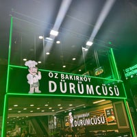 Photo taken at Öz Bakırköy Dürümcüsü by Aset K. on 10/21/2022