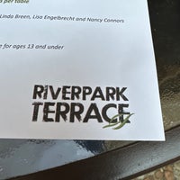 Foto tirada no(a) Riverpark Terrace por Jean W. em 3/22/2024
