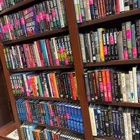 Review The Mysterious Bookshop