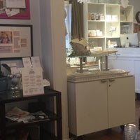 Photo taken at Queen Bee Salon &amp;amp; Spa by 🍰 on 12/20/2015