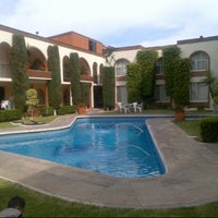 Foto tomada en Villa del Sol Hotel And Suites Morelia  por Gethzemani L. el 12/31/2012