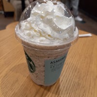Photo taken at Starbucks by 先輩 梅. on 2/10/2023