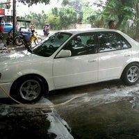 Photo taken at Arema Car Wash 24 Hour Non Stop (Kalimalang) by andy w. on 5/25/2013