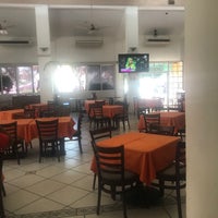 Das Foto wurde bei Restaurante Hnos. Hidalgo Carrion von Jazmin am 6/16/2022 aufgenommen