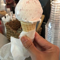 Das Foto wurde bei Brooklyn Ice Cream Factory von Jiyoung am 8/28/2018 aufgenommen