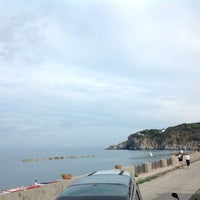 10/7/2012 tarihinde Алексей Р.ziyaretçi tarafından La Rotonda sul Mare'de çekilen fotoğraf