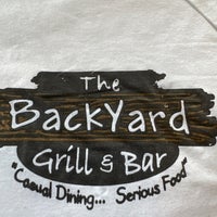 Foto tomada en Trepanier&amp;#39;s Backyard Grill &amp;amp; Bar  por Kelly J. el 5/4/2024