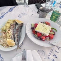 Foto diambil di Taverna Stefanos Fish &amp;amp; Greek food oleh Hannu K. pada 7/15/2023