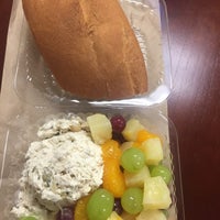 Review Christopher's Runaway Gourmay