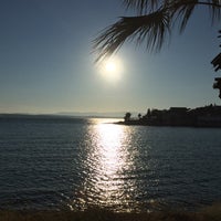 Das Foto wurde bei Laika Beach von Ömer am 5/7/2016 aufgenommen