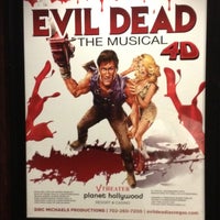 Снимок сделан в Evil Dead The Musical пользователем Sirc M. 3/28/2013