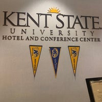 รูปภาพถ่ายที่ Kent State University Hotel &amp;amp; Conference Center โดย Shannon S. เมื่อ 8/13/2022