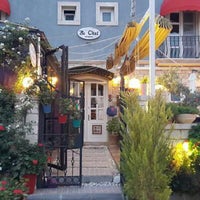 Photo taken at Taşköy Alaçatı Otel by Derya on 8/24/2017