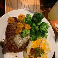 Photo taken at Chili&amp;#39;s Grill &amp;amp; Bar by Mikhail on 7/5/2019