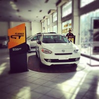 Photo taken at Renault Leauto Paris by Analu A. on 12/20/2012