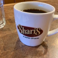 Photo taken at Shari&amp;#39;s Cafe and Pies by Robert F. on 1/26/2019