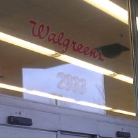 Photo taken at Walgreens by Darryl R. on 10/26/2012