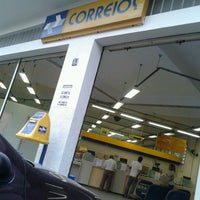 Photo taken at Correios by Leonardo C. on 9/19/2012