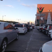 Photo taken at Estacionamento B G1 Ssa Shopping by Edson on 11/23/2012