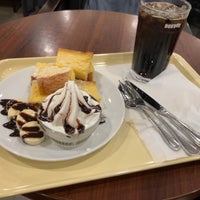 Photo taken at Doutor Coffee Shop by miso on 3/2/2023