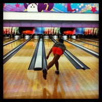 Photo taken at Spincity Bowling Alley by ❃ dΞ△r ❉. on 4/23/2013