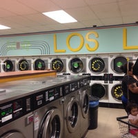 Снимок сделан в Los Lavaderos Coin Laundry пользователем Tony P. 5/20/2014
