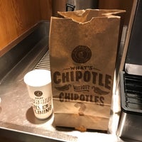 Photo taken at Chipotle Mexican Grill by NAOSUKE N. on 2/7/2018