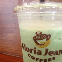 Photo taken at Gloria Jean&amp;#39;s Coffees by Unnie S. on 4/30/2013