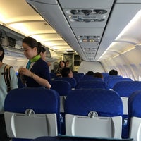 Photo taken at 福岡空港 国際線到着4番 by So R. on 7/24/2017