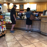 Photo taken at The Coffee Bean &amp;amp; Tea Leaf by Jimmy J. on 5/13/2019