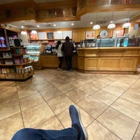 Photo taken at The Coffee Bean &amp;amp; Tea Leaf by Jimmy J. on 1/29/2020