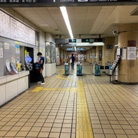 Photo taken at Minato Kuyakusho Station (E05) by Dennsyakun on 7/15/2021