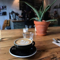 Photo taken at KaffeeBar by Matthias on 10/5/2018