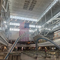 Photo taken at Concourse B by MoRiza on 2/6/2023